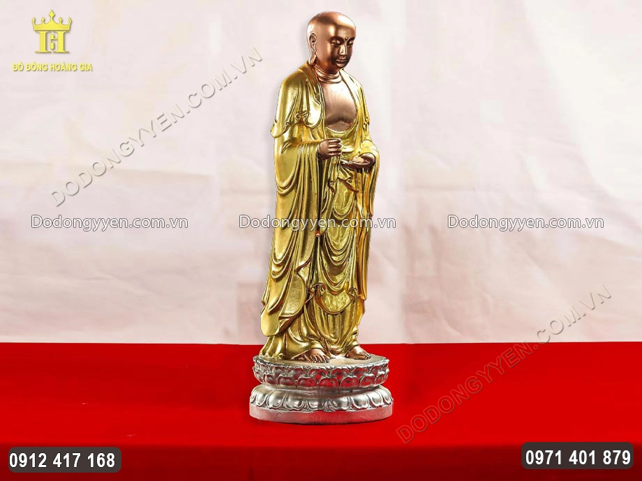 Bề mặt được dát vàng 9999 dát bạc 925 sắc nét